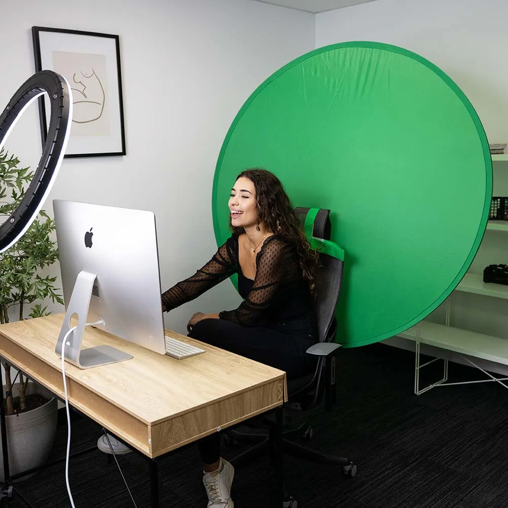 Collapsible 56"/142cm Portable Pop-up Green Screen Backdrop with Chair Attachment